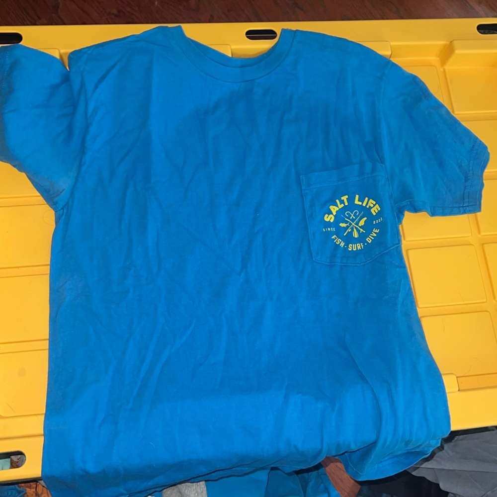 MENS small SALTLIFE clothes!!!